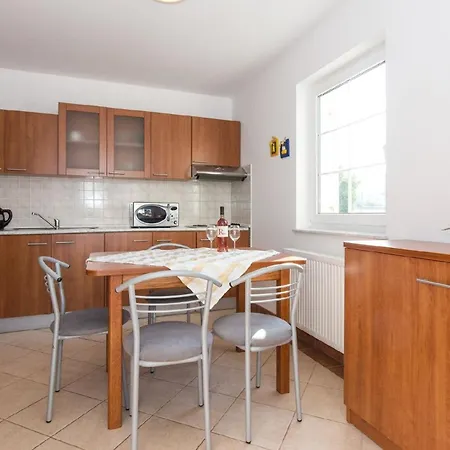Apartment Fuer 2 Personen Ca 42 Qm In Punat, Kvarner Bucht Krk *
