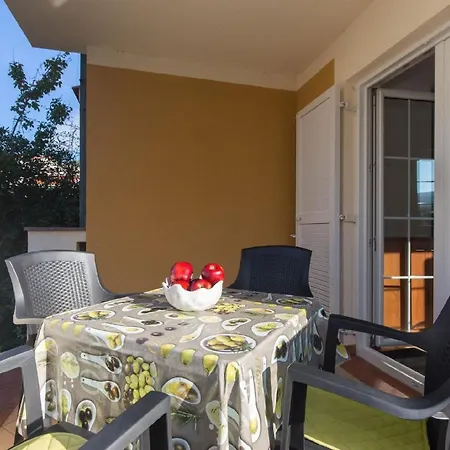 Apartment Fuer 2 Personen Ca 42 Qm In Punat, Kvarner Bucht Krk